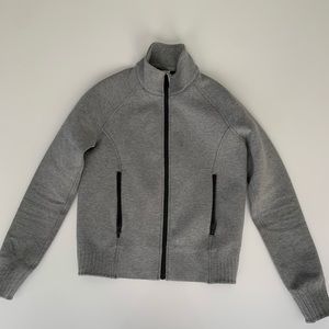 Lululemon jacket - Size 4 - mock neck